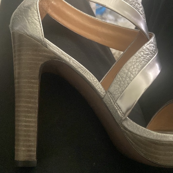 Coach heels - Picture 9 of 10